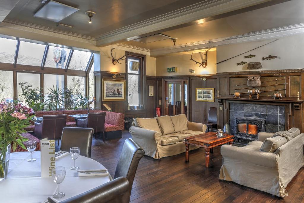 Posezení v ubytování BEST WESTERN The Crianlarich Hotel