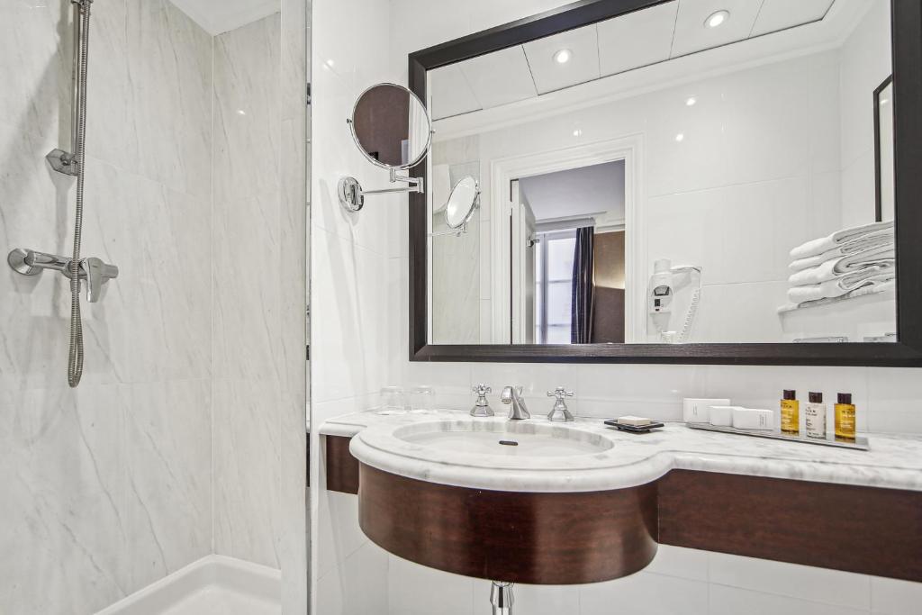 Victoires Opera - Resim 22