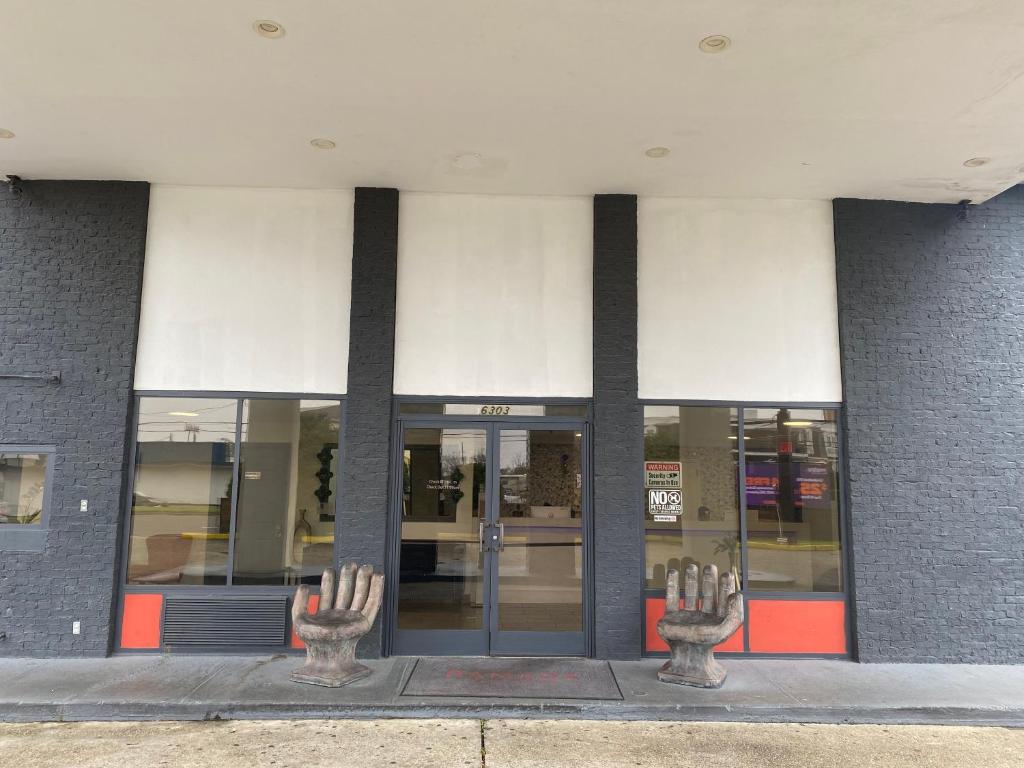 Foto da galeria de Hotel 10 Extended Stay em Nova Orleans