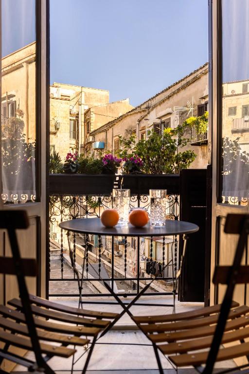 A balcony or terrace at Guccia home