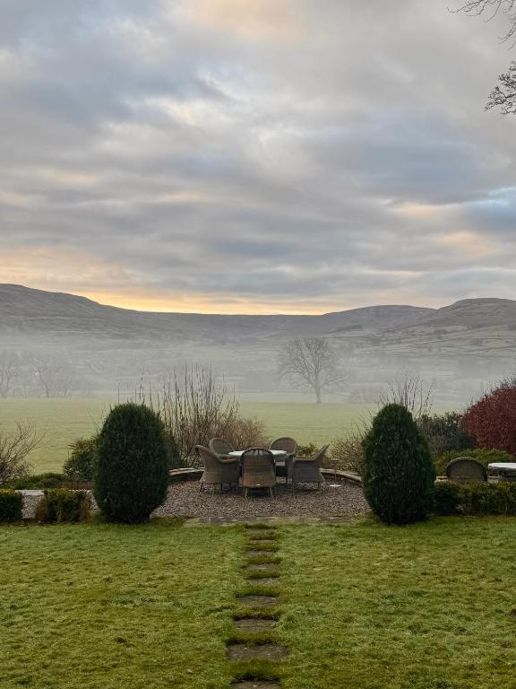 Simonstone Hall Hotel 7