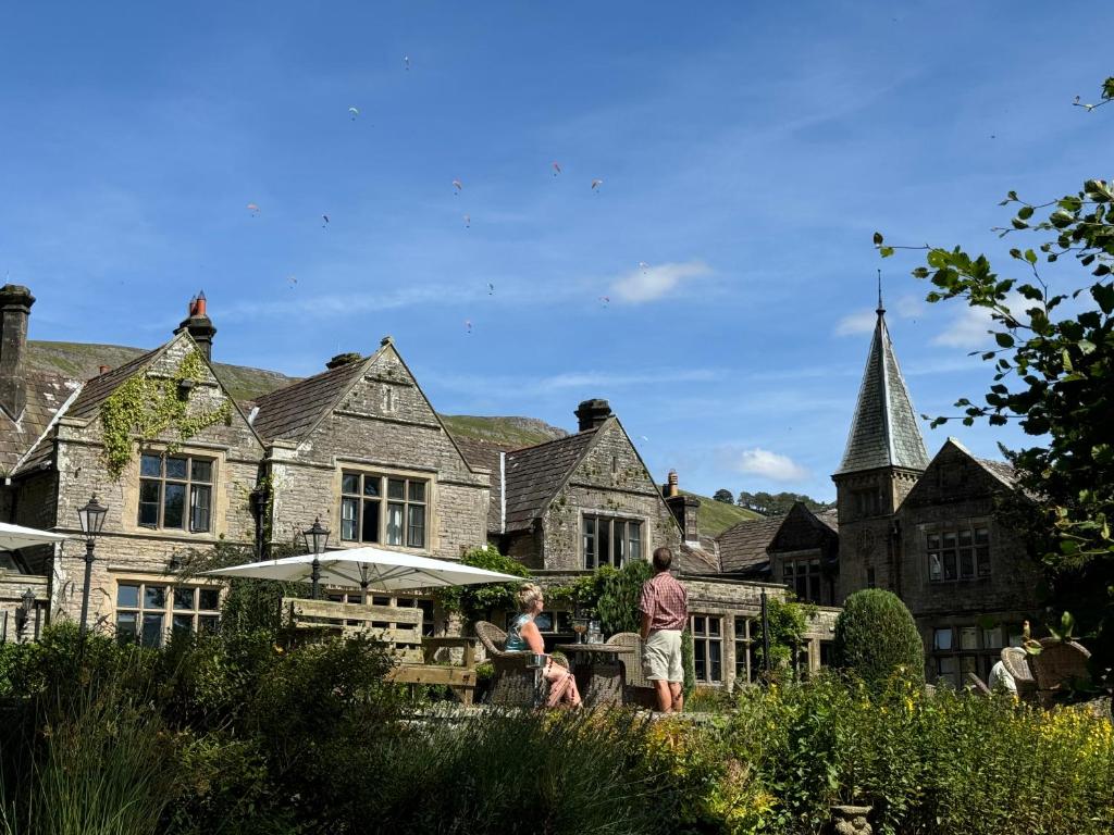 Simonstone Hall Hotel 2