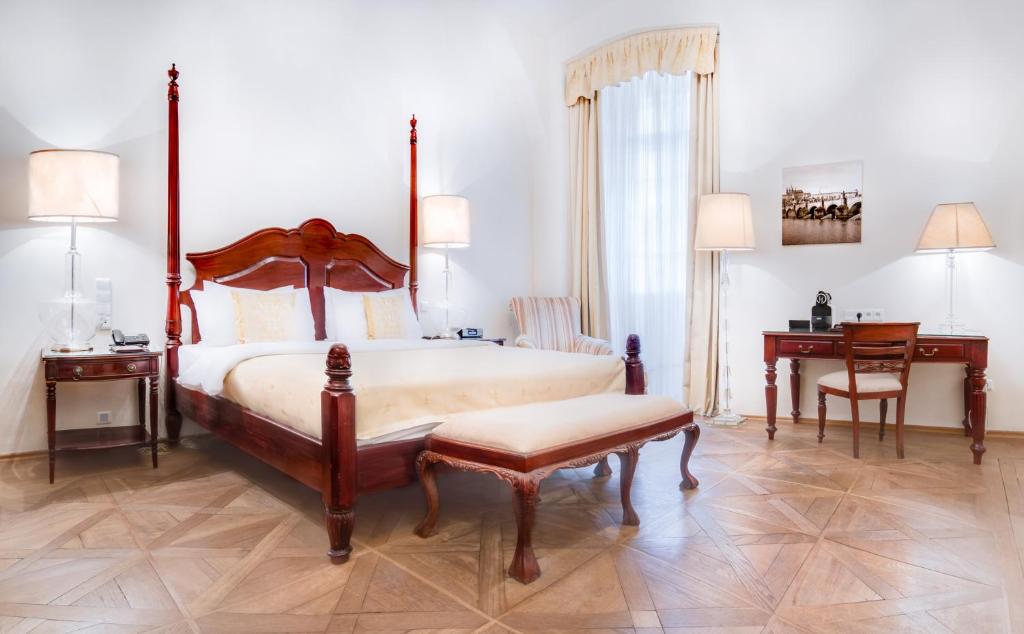 
Superior Double or Twin Room
