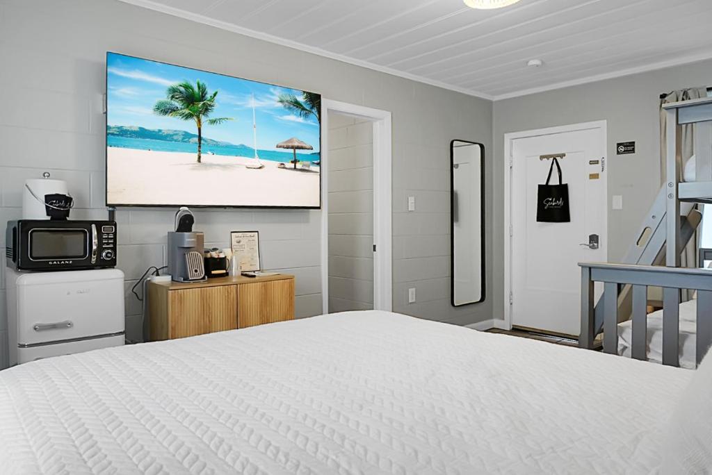 Seabirds Motel At Kure Beach - Family Studio