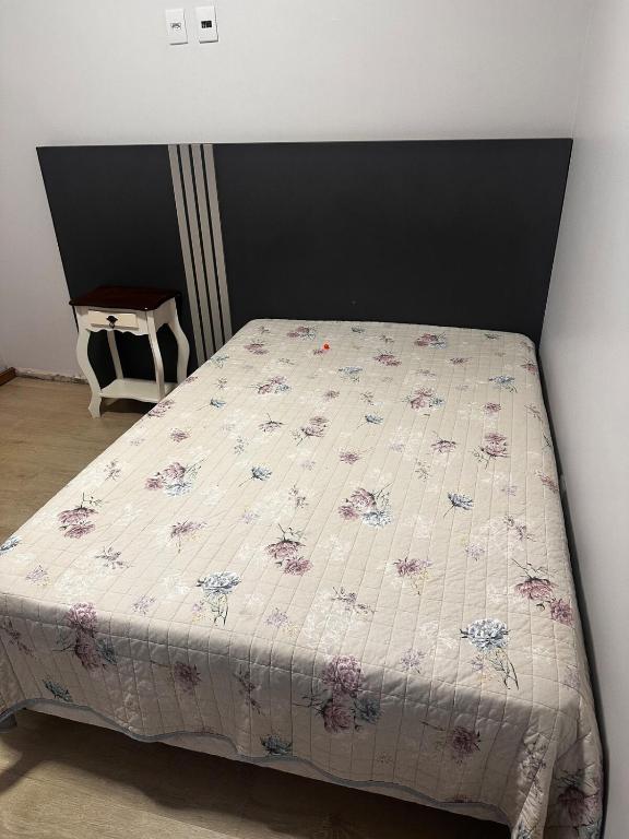 Postel nebo postele na pokoji v ubytování Casa em Toledo 1 suíte e 2 quartos confortável