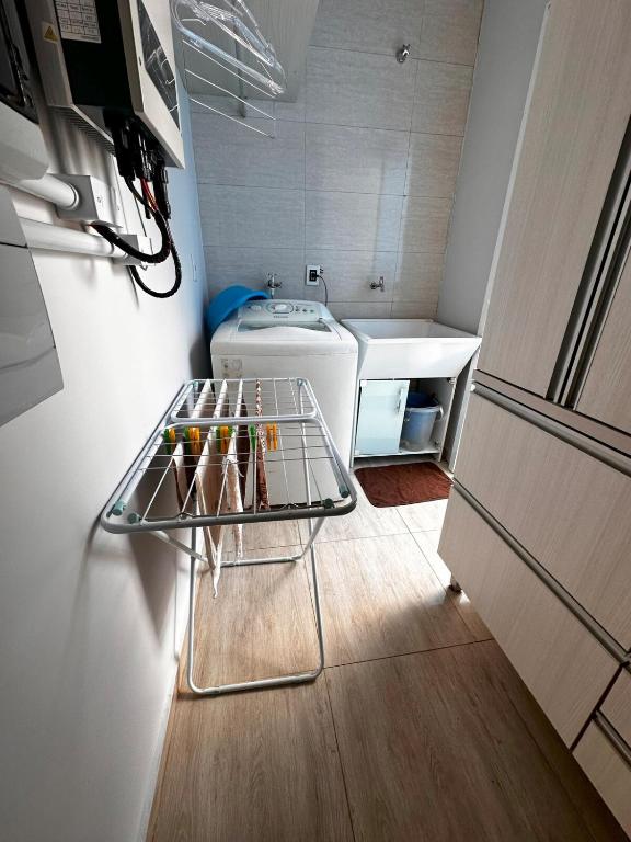 Kuchyň nebo kuchyňský kout v ubytování Casa em Toledo 1 suíte e 2 quartos confortável