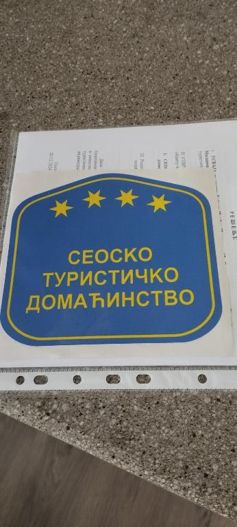 Certifikát, hodnocení, plakát nebo jiný dokument vystavený v ubytování Brvnara Kao na dlanu
