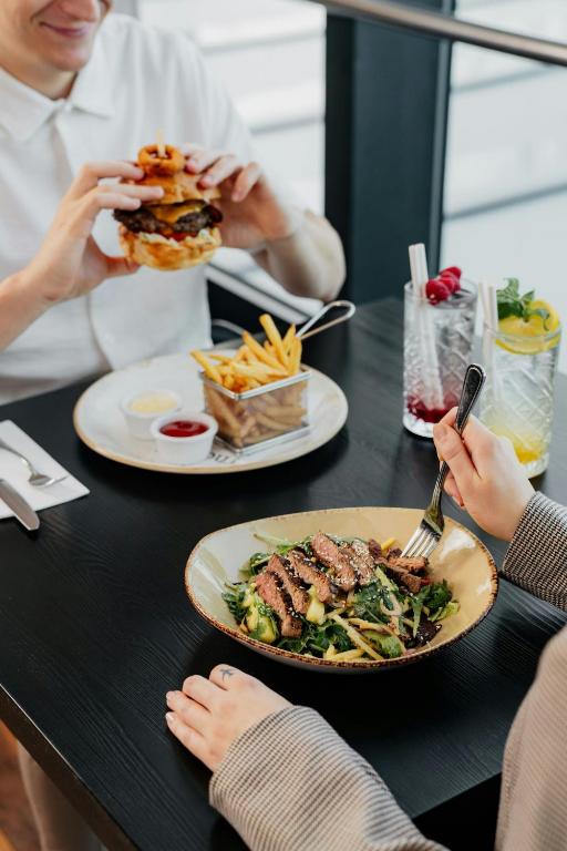 Courtyard by Marriott Prague Airport - Resim 34