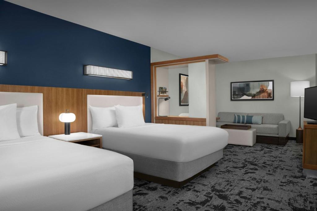 Springhill Suites by Marriott Savannah Downtown Historic District - 