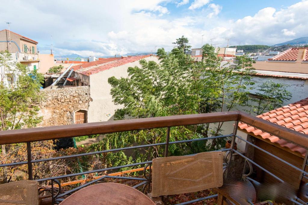 Barbara Studios - 13