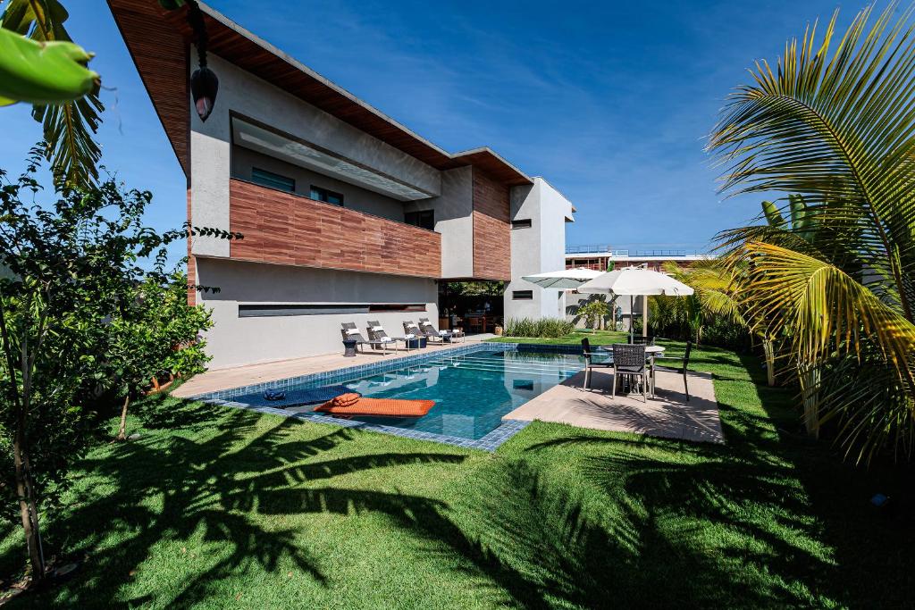 Hồ bơi trong/gần Casa Manawa Milagres