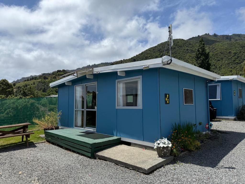 Picton's Waikawa Bay Holiday Park - Resim 6