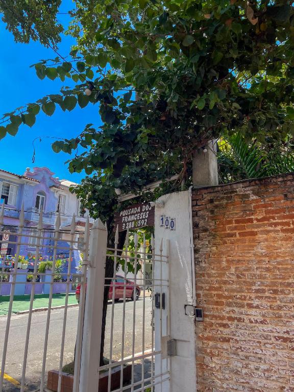 Budova, kde se penzion – hostinec nachází