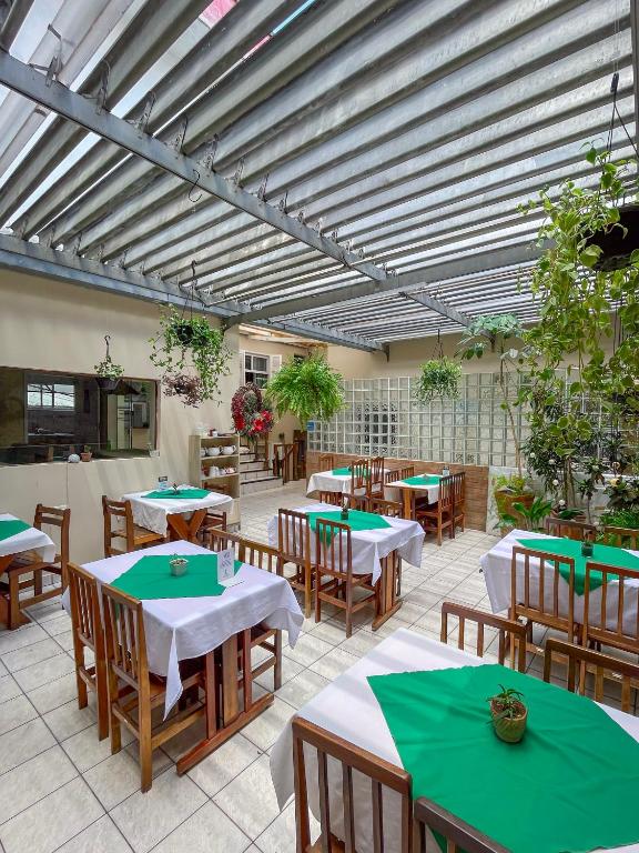 Restaurace v ubytování Pousada dos Franceses