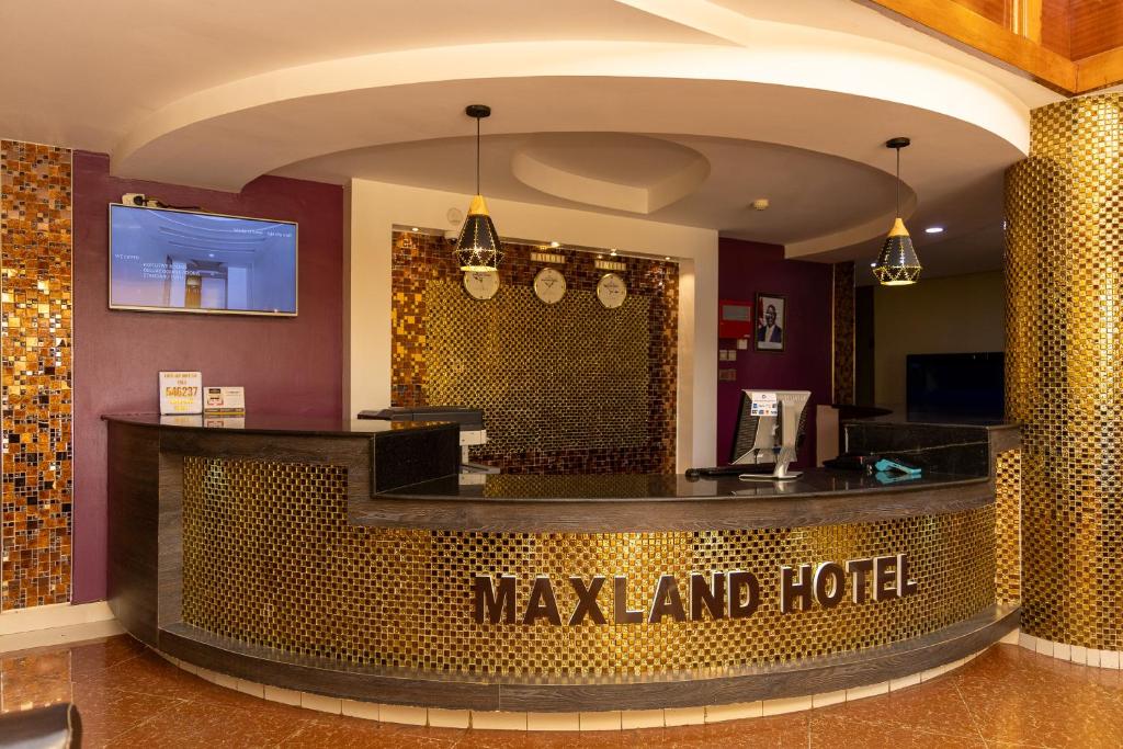 Certifikát, hodnocení, plakát nebo jiný dokument vystavený v ubytování Maxland Hotel
