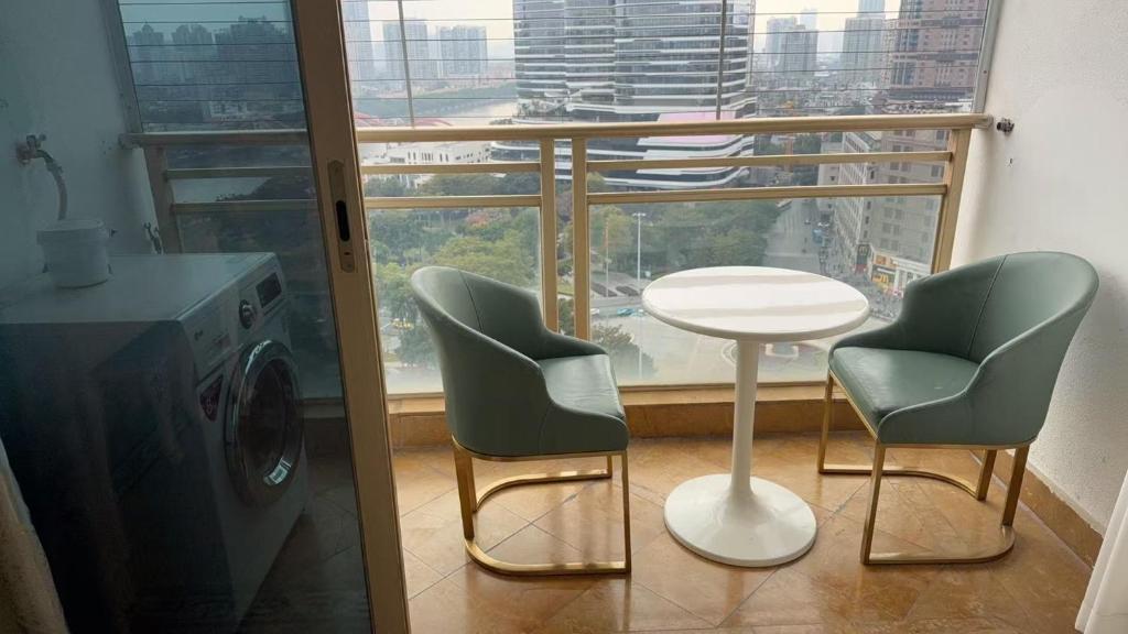 Posezení v ubytování WAIFIDEN Guangzhou HaiZhu Square WanYi Apartment