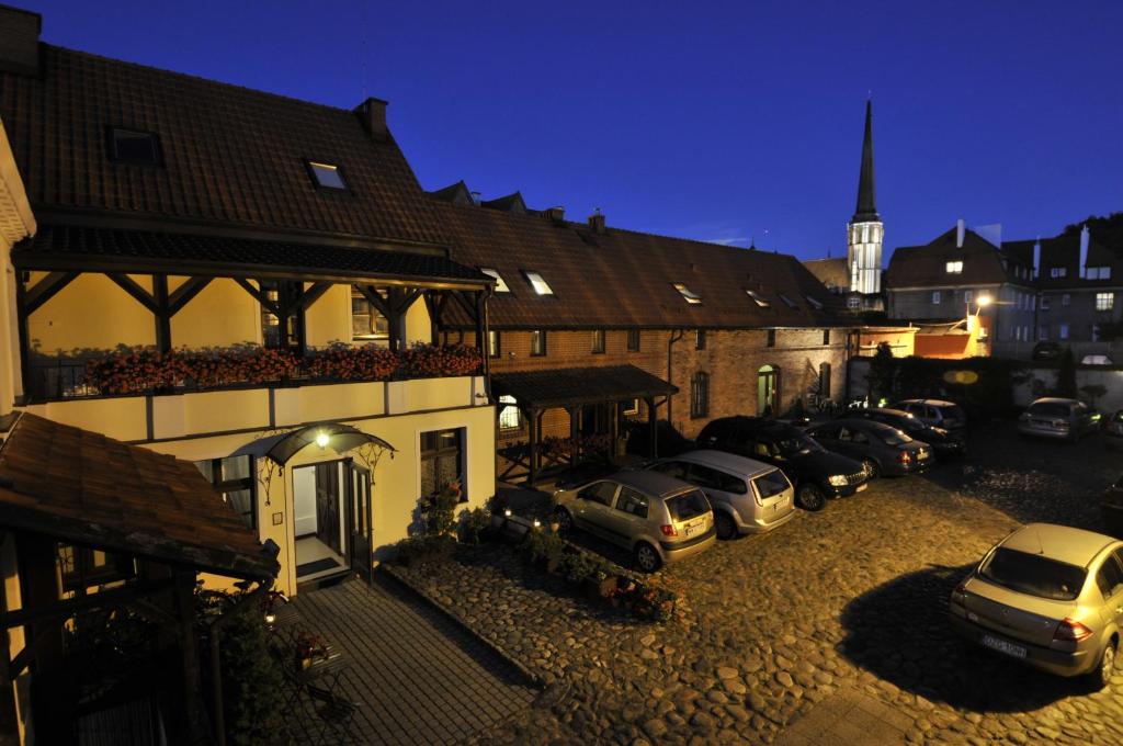 Budova, kde se aparthotel nachází
