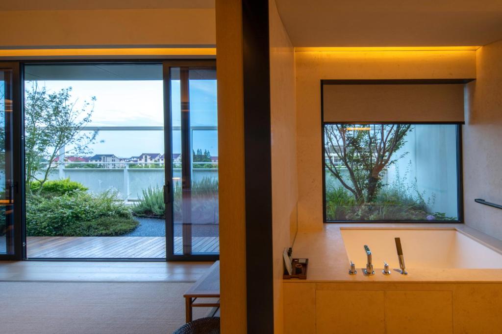 Fotografie z fotogalerie ubytování 西塘良壤壤居酒店 v destinaci Ťia-sing