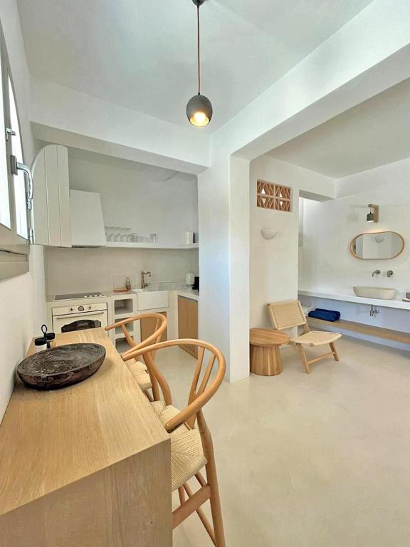 Kuchyň nebo kuchyňský kout v ubytování Ios Alcyon Blue Suites