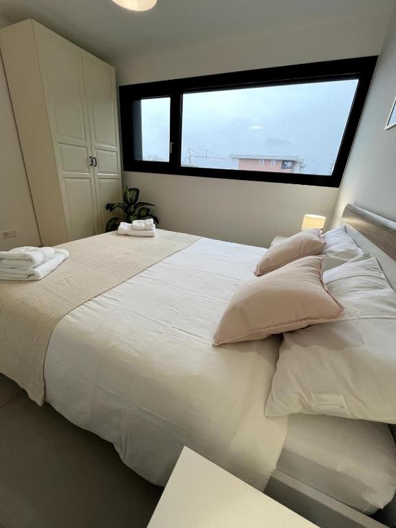 Locarno Center - Casa Incanto - Free Parking & Washer - Resim 4