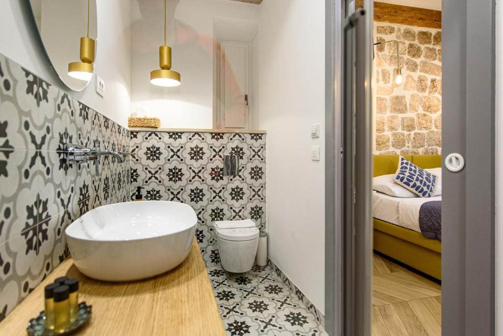 Kúpeľňa v ubytovaní VILLA MONTE SANTO by DuHomes