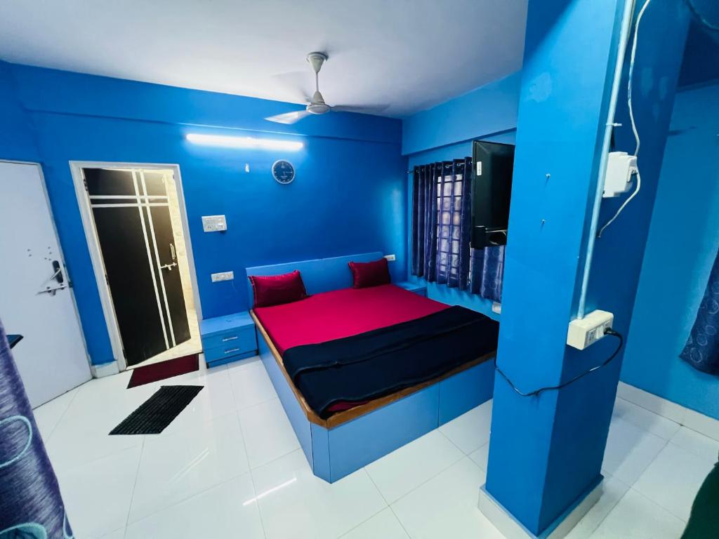 Postel nebo postele na pokoji v ubytování Hotel Dev Lakeview