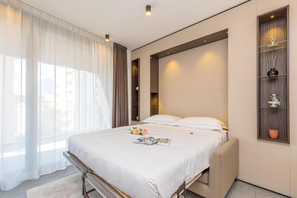 
Studio with Balcony 5
