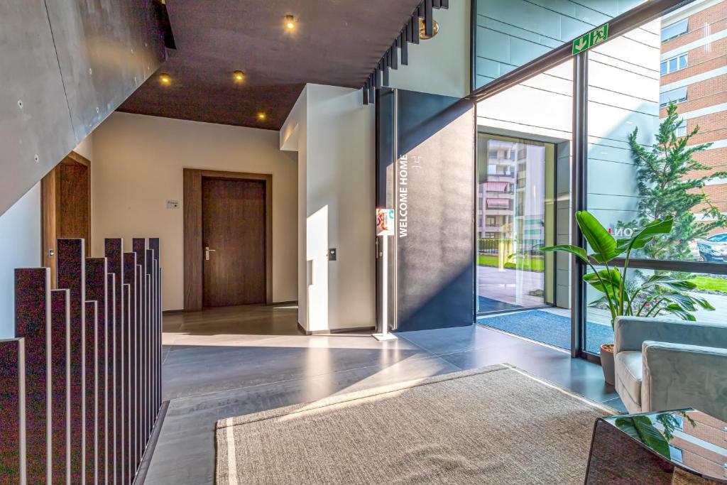 ICON H Lugano - Luxury Suites & Apartments - Resim 34