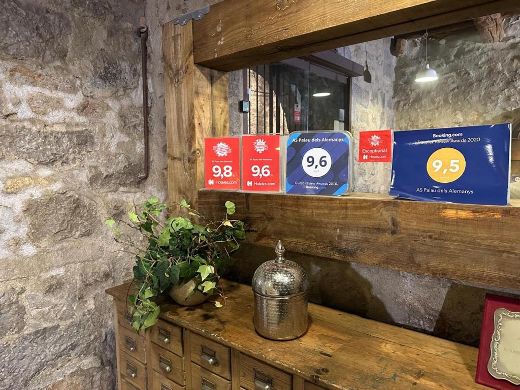 Certifikát, hodnocení, plakát nebo jiný dokument vystavený v ubytování AS Palau dels Alemanys Suites Boutique Monument