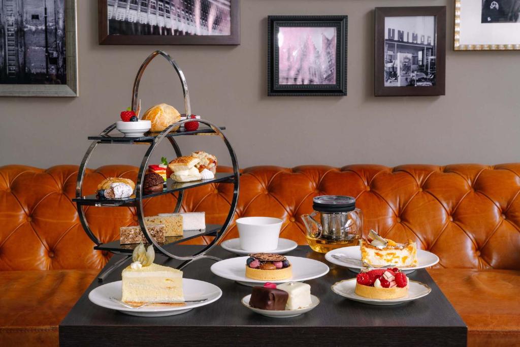 Reichshof Hotel Hamburg - Resim 9