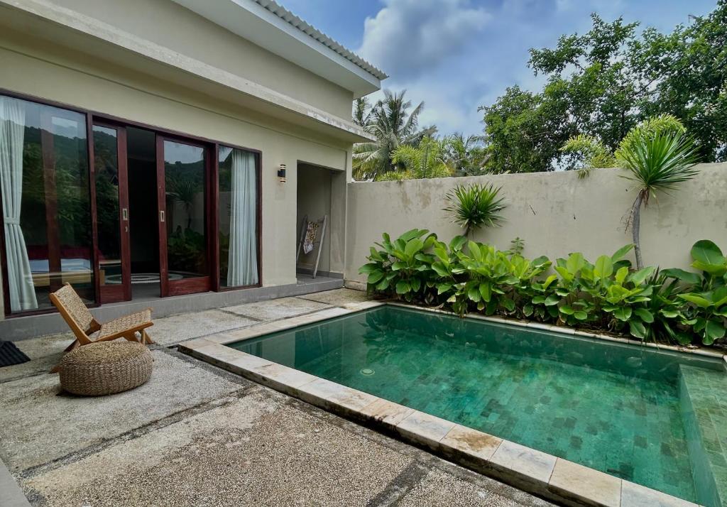 Πισίνα στο ή κοντά στο 2BR Home with Private Pool in Kuta