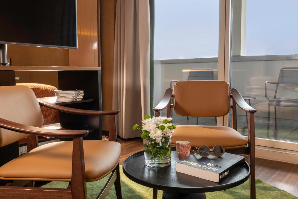 Ruang duduk di Hotel D - Basel - Fully Renovated 2025