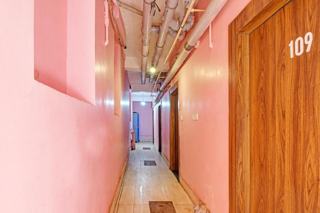 Fotografie z fotogalerie ubytování Hotel O NANDAN v destinaci Bhuvanéšvar