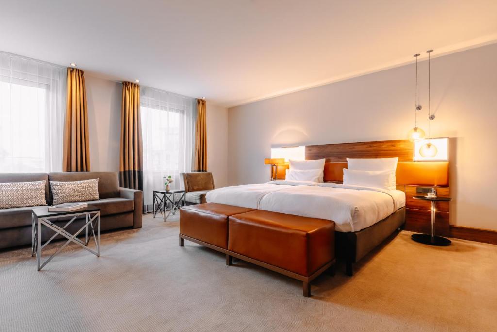 Reichshof Hotel Hamburg - Resim 35