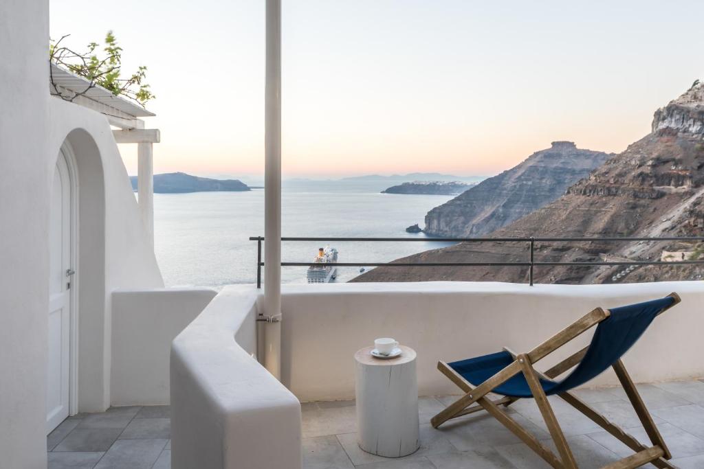 Porto Fira Suites - 8