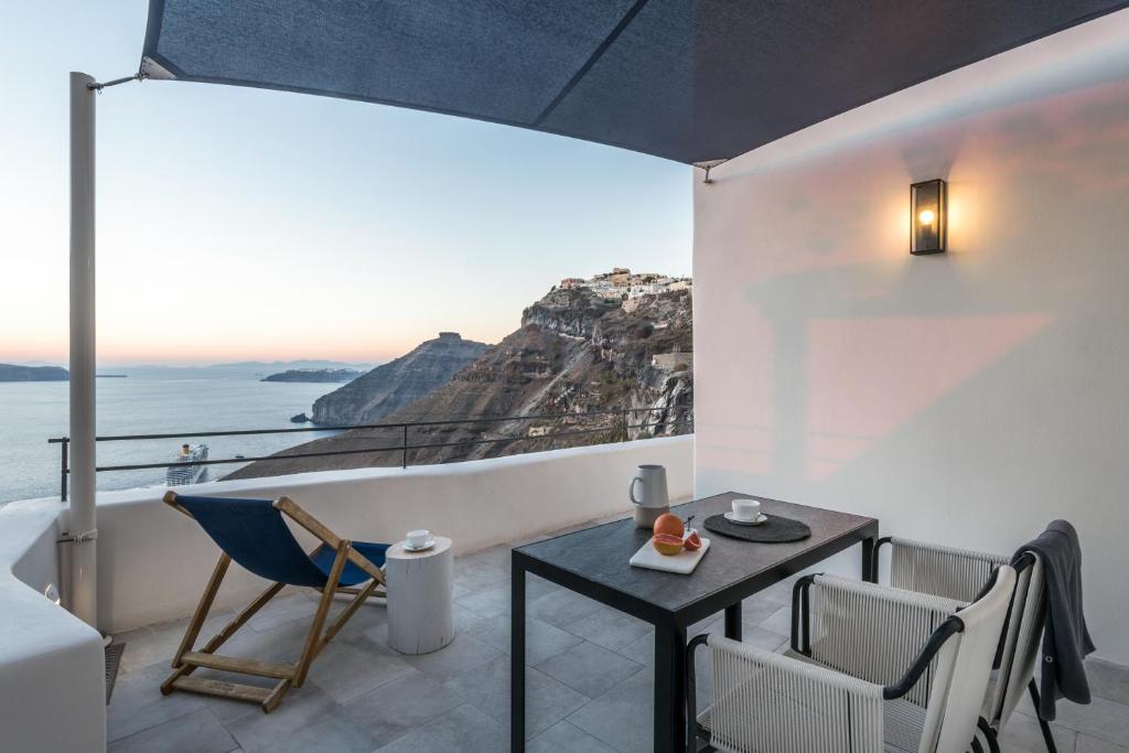 Porto Fira Suites - 18