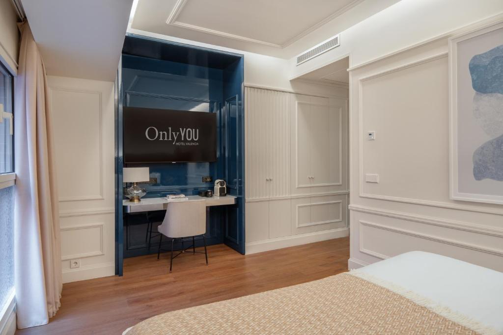 Only YOU Hotel Valencia - 2