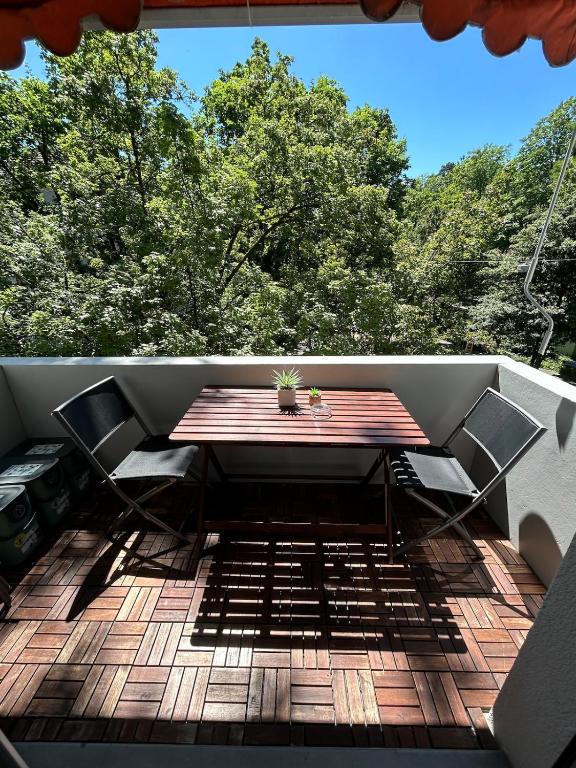 Modern apartment near StJakob - Resim 6