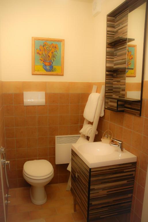 Koupelna v ubytování Art Gallery B&B Foresteria