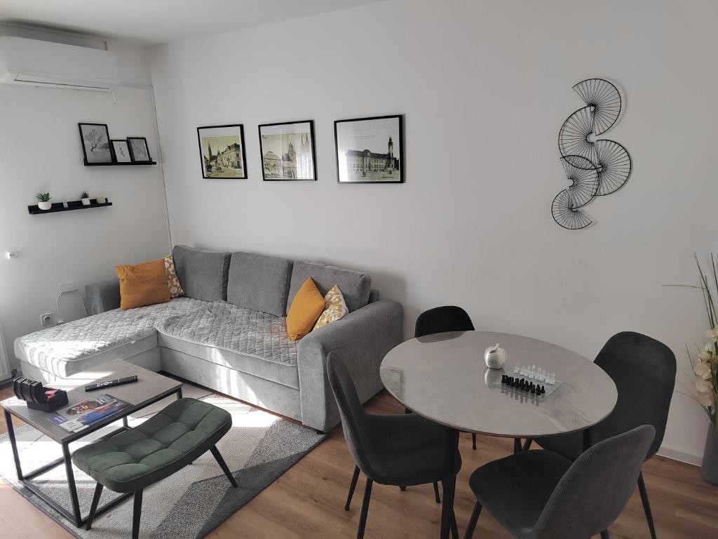 Χώρος καθιστικού στο Apartman HD