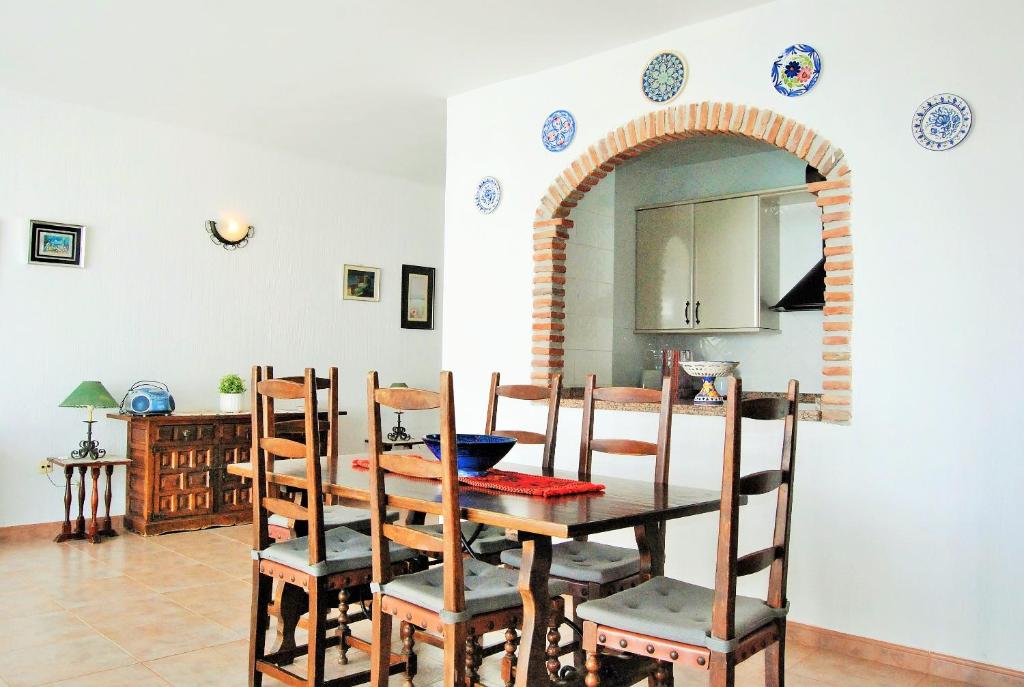 Zdjęcie z galerii obiektu Carabeo 28 Apartments Casasol w mieście Nerja
