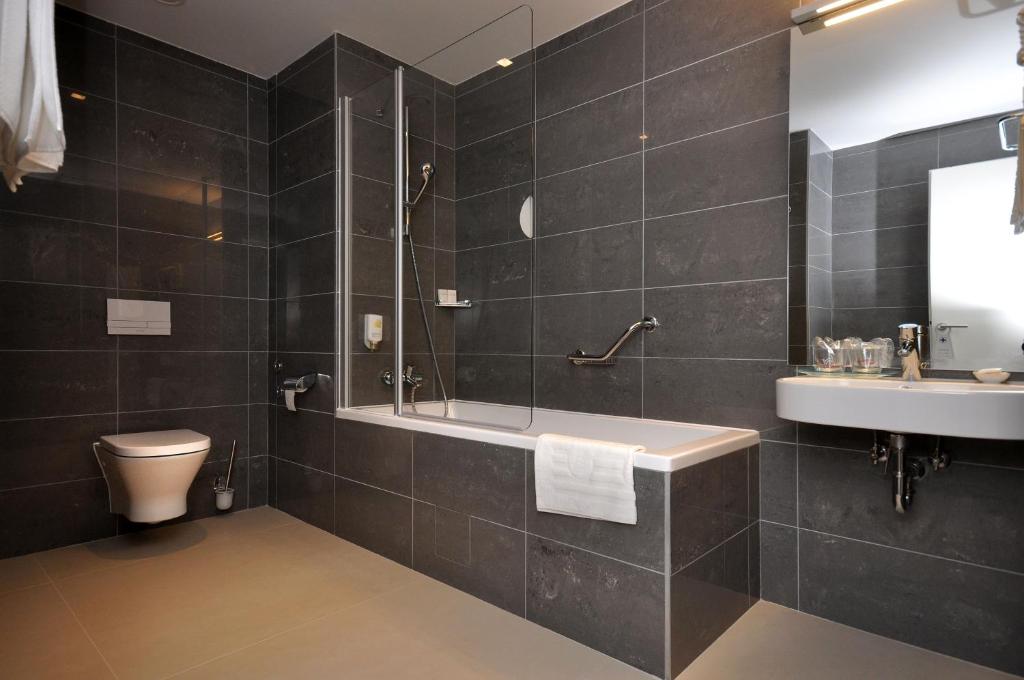 Koupelna v ubytování Brijuni Hotel Istra