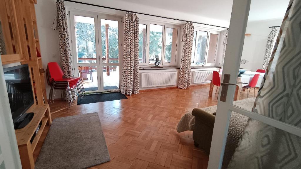 Kuchyňa alebo kuchynka v ubytovaní Willa Stary Dom