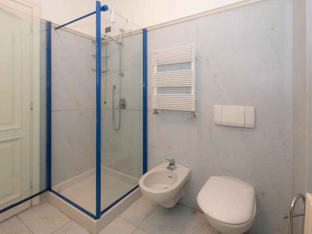 Kúpeľňa v ubytovaní Apartment Punta Borromea by Interhome