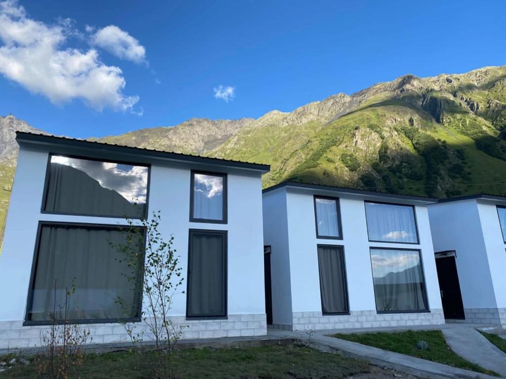 Gambar di galeri bagi Hotel Krebuli di Kazbegi