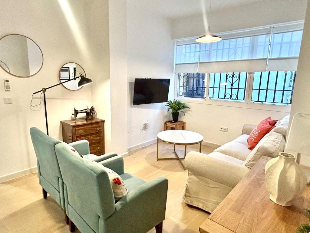 Nuevo! Acogedor apt 8pax 4Bdr 2Bth - CozyHomeSevilla4
