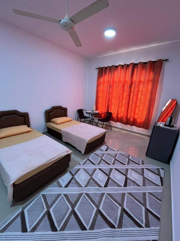 Postel nebo postele na pokoji v ubytování Gisa private hostel room