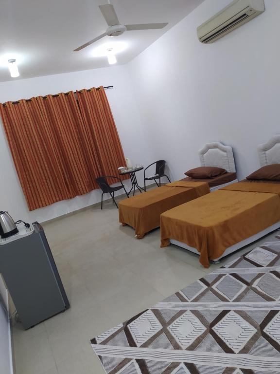 Postel nebo postele na pokoji v ubytování Gisa private hostel room