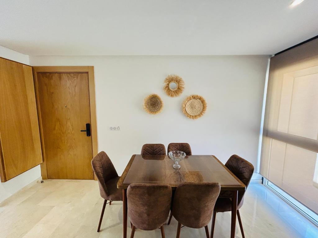 Fotografie z fotogalerie ubytování Azure Nest - Sea View Duplex with Golf and Pool Access in Taghazout Bay v destinaci Tamraght Ouzdar