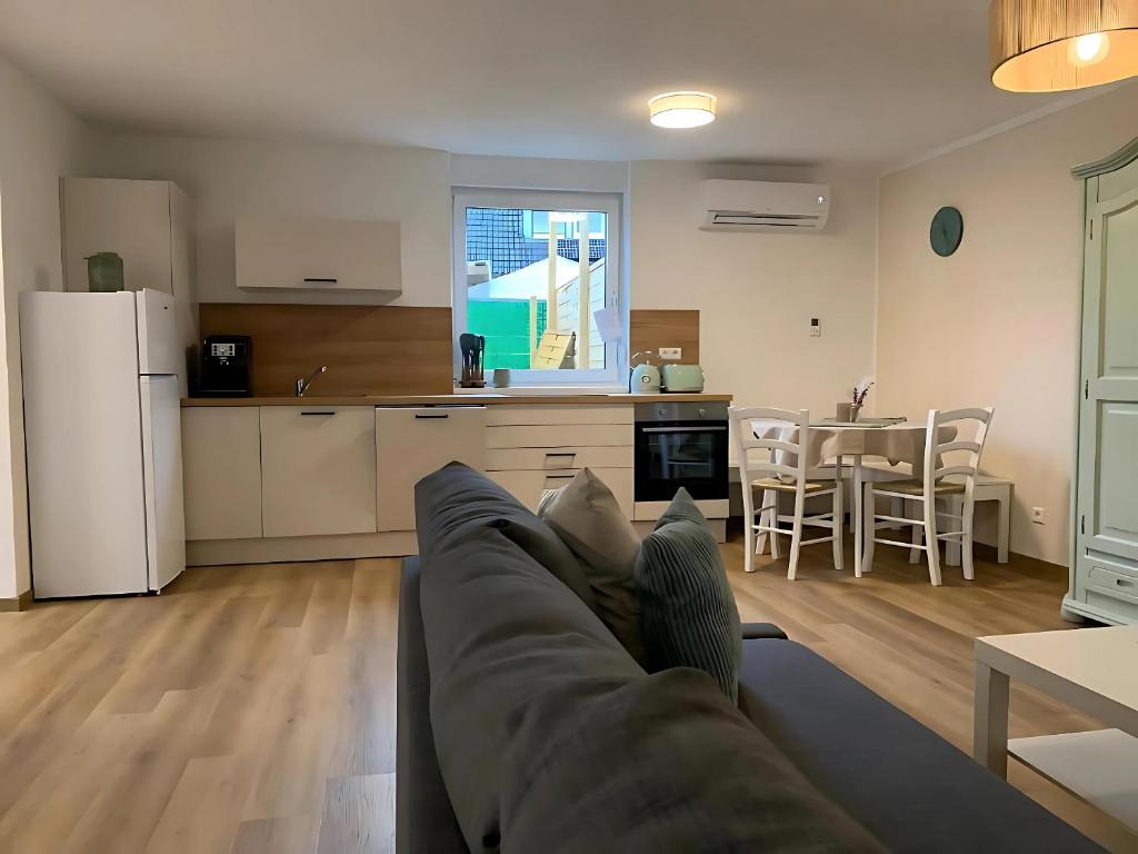 Gästehaus Elzblick II - 15